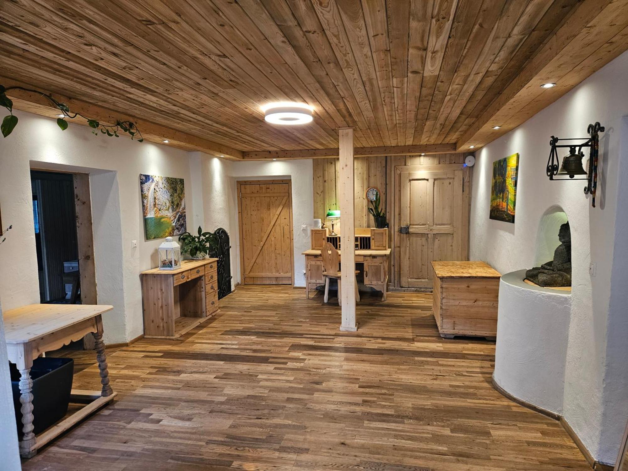 Premium Apartment Mit Privatem Whirlpool, Sauna, Garten Sankt Martin am Grimming Exterior photo